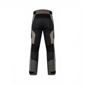 Pantalon de moto d'hiver protecteur pour motards, en tissu résistant, avec doublure chaude, genoux renforcés et fermetures sécurisées. - Product Image 3