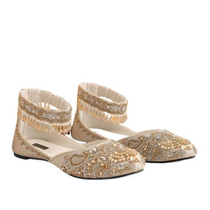 Calzado Khussa para Mujer de Material Duradero y Calidad Premium, Diseño Moderno con Estampado, Tela Antideslizante y Suela Antideslizante - Product Image 1