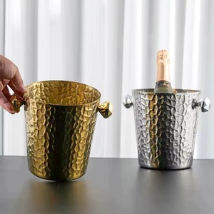 Increíblemente fabricada por KHOOSI OVERSEAS, una fantástica cubitera metálica ideal para regalos, branding y eventos promocionales. - Product Image 5