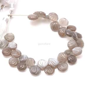 Cuentas de piedra lunar gris natural talladas en forma de concha de 9-10 mm, cuentas de piedras preciosas talladas a mano con orificio lateral, cuentas sueltas de piedra lunar gris para joyería. - Product Image 1