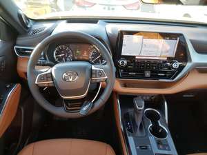 Toyota Highlander Platinum 2022 (AUTOS CON ACCIDENTES EN VENTA) - Product Image 5