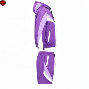 Conjunto Deportivo Cortavientos Color Morado con Bloques de Color, Chaqueta con Capucha y Cremallera y Pantalones Cortos, Unisex - Product Image 2