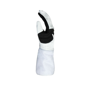 Guantes de Esgrima Directos de Fábrica, Protección Deportiva Duradera para las Manos, Suministro de Exportación para Distribuidores y Marcas de Equipos de Esgrima - Product Image 2