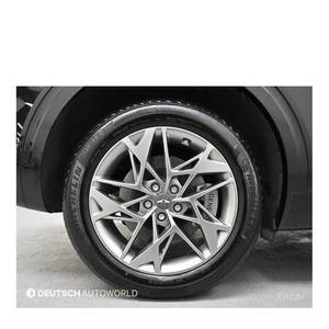 Genesis GV70 2.5T essence 2WD 2024, conduite à gauche, boîte automatique, sièges en cuir, caméra de recul, norme d'émission Euro V, 26 335 km - Product Image 5