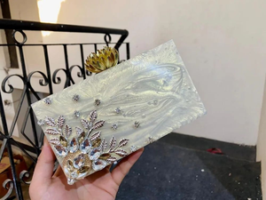 Pochette de soirée de luxe en résine de style bohème écologique pour femme avec chaîne décorative, faite à la main pour mariage et mariée - Product Image 5