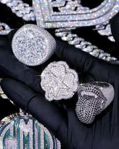 Anillo de cóctel de plata 925 para hombre con pavé de diamantes, diseño de alas de ángel y Cristo Jesús, estilo hip-hop - Product Image 2