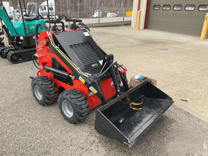 Minicargadora SL380 2022 de 200 Toneladas, 60/75 KW, Nueva, de Alto Rendimiento, para Construcción - Product Image 5