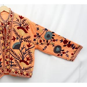Chaqueta de Algodón para Mujer, Multicolor, Tejida a Mano, Bordada con Diseño Floral Suzani, Cuello en V, Transpirable, de Secado Rápido y Ecológica - Product Image 2