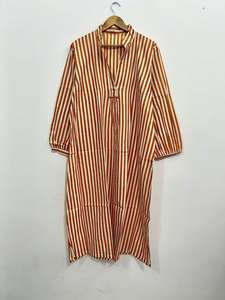 เดรสผ้าฝ้ายลายทางสไตล์โบฮีเมียน: สีสนิมและสีครีม ทรงหลวมแบบแม็กซี่ - Product Image 6