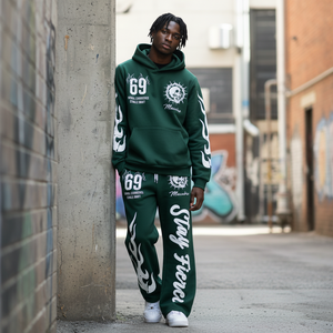 Ensemble de survêtement unisexe personnalisé en gros : sweat à capuche et pantalon évasé respirant pour hommes et femmes - Product Image 5