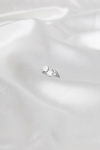 4.20ct Radiant Lab Grown Diamond Eternity Band Full <b>Circle</b> Wedding <b>Ring</b> Stackable Gold Anniversary Gift for Bridal Jewelry - Product Image 3