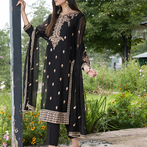 Robe de mariée grande taille personnalisée pour femme, avec logo, dos lacé, tissu brodé, haute qualité, style ethnique traditionnel, coupe trapèze, longueur cheville - Product Image 5