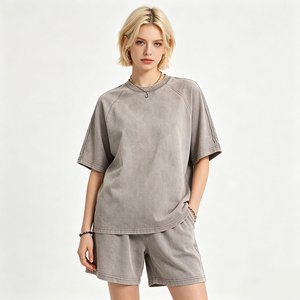เสื้อยืดแขนสั้นสีเทาทรงโอเวอร์ไซส์สำหรับผู้ชาย ผ้าฝ้ายเจอร์ซีย์ 100% สีพื้น สวมใส่สบาย คอกลม ระบายอากาศได้ดี ทรงหลวม เสื้อยืดผู้ชาย - Product Image 3