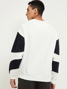 Sudadera Blanca de Cuello Redondo para Hombre, Manga Raglán, Logotipo Estampado, Informal, de Punto, 100% Algodón, Corte Regular, para Otoño - Product Image 2