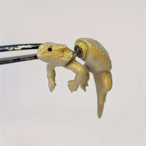 Orecchini Pendenti 3D Dipinti a Mano a Forma di Lucertola, Gioielli Vibranti a Tema Drago Barbuto, Moda Unica a Tema Dinosauro per Donna e Uomo - Product Image 6