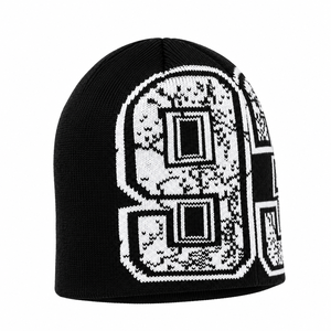 Bonnet tricoté jacquard noir personnalisé avec motif graphique 93, style streetwear hivernal, effet vieilli, avec numéro, chaud, en acrylique, style Y2K - Product Image 4