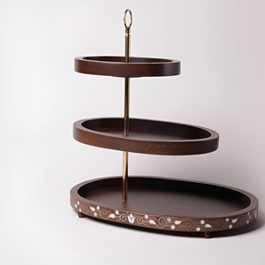 Elegante soporte de madera de tres niveles para pastel de chocolate con varilla de acero inoxidable, expositor multinivel para dulces al precio más bajo. - Product Image 3
