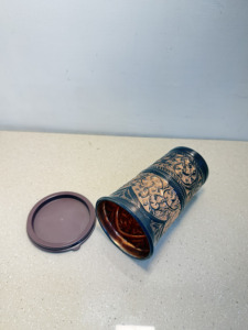 Vaso de Cobre Puro Tallado a Mano de Primera Calidad con Tapa, Diseño Ornamental Mughal Arabesco, Artículos de Bebida de Metal de Lujo - Product Image 5