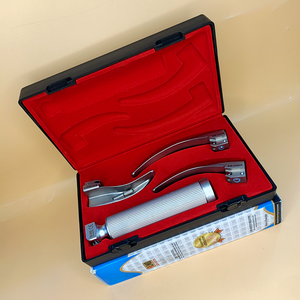 ชุดเครื่องมือตรวจกล่องเสียงแบบไฟเบอร์ออปติก Lapa Laryngoscope Standard Macintosh 3 ใบมีด 1-2-3 สำหรับผู้ใหญ่ พร้อมด้ามจับมาตรฐาน บรรจุในกล่องพลาสติกใส คุณภาพมาตรฐาน CE Class I - Product Image 4