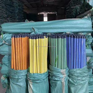 Escoba y fregona de madera de eucalipto vietnamita con hilo de Italia México colores personalizados ecológicos para la limpieza del hogar - Product Image 1