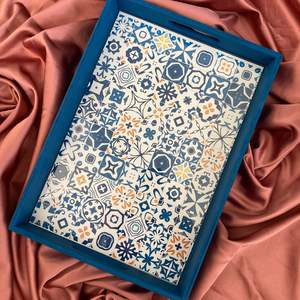 Plateau de service contemporain en MDF imprimé pour servir des tasses à café avec un design élégant pour la décoration de la maison - Product Image 2