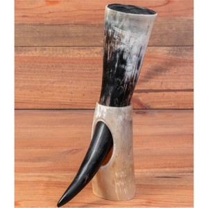 Taza de Cuerno de Buey Natural al por Mayor, Hecha a Mano, Estilo Medieval Vikingo, Ecológica, para Cerveza, con Soporte - Product Image 1