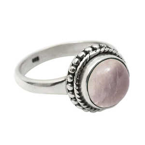 Anillos Bohemios de Plata de Ley 925 de la Mejor Calidad, con Piedras Preciosas de Cuarzo Rosa Natural, Disponibles a Precio de Mayoreo - Product Image 1