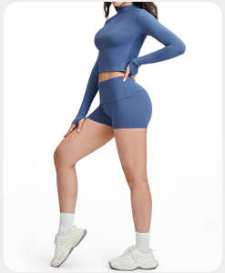 Ensemble de yoga respirant à séchage rapide à taille élastique à col en V avec logo sur le devant pour femmes été 2024 pour la course matinale et le fitness - Product Image 2