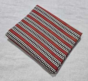 Tela estampada a mano de Jaipur, tela de algodón estampada a mano, tela india hecha a mano para vestidos, proveedor mayorista de tela de algodón. - Product Image 5