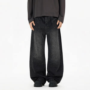 Pantalon en jean délavé à jambe large pour homme, taille mi-haute, coupe ample, style décontracté, en coton noir, idéal pour l'automne - Product Image 1