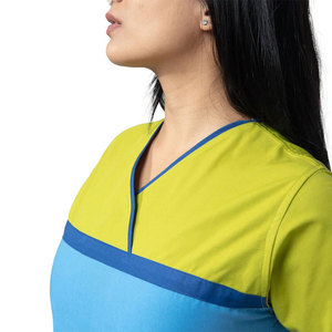 Conjunto de Uniformes Médicos para Mujer, Tela Elástica Cómoda, Blusa con Cuello en V y Pantalones con Cintura Ajustable, Fabricante OEM al por Mayor - Product Image 5