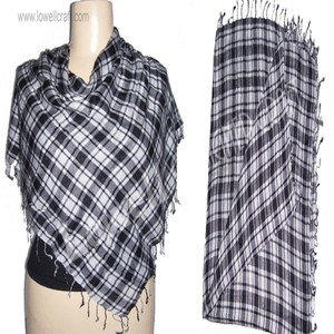 Bufanda Unisex de Rayón de Alta Calidad con Diseño a Cuadros y Tacto de Cachemira para Mujer - Product Image 3