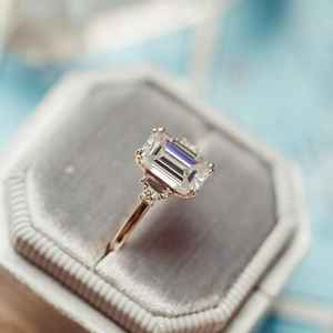 Anillos de Compromiso de Lujo con Moissanita Corte Esmeralda, Plata de Ley 925, Chapado en Oro de 14K, Sin Níquel, Anillos de Promesa Art Deco - Product Image 6