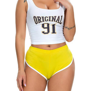 Shorts de sport taille haute sculptants et rehausseurs de fessiers, effet ventre plat, en matière douce et sans coutures pour l'exercice - Product Image 1