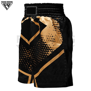 Ensemble de vêtements de boxe en gros sous marque privée, impression par sublimation, tenue de combat pour hommes, short de boxe et débardeur personnalisés en satin - Product Image 6
