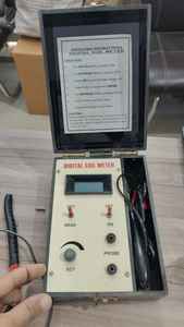 Humidimètre numérique pour céréales et sols avec écran LCD, sonde de 8 cm de profondeur, lecture directe en pourcentage, utilisation intérieure/extérieure, batterie 9V - Product Image 2