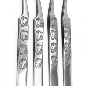 แหนบต่อขนตา RMI Silver 90 องศา คุณภาพสูง ผลิตจากสแตนเลสอย่างยั่งยืน ลายเฮลโลคิตตี้ - Product Image 6