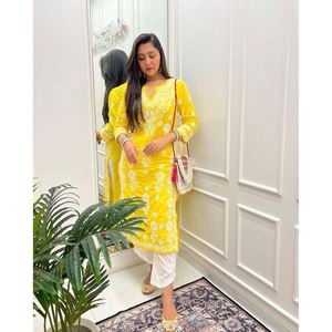 DISEÑADOR RAYON HILO DE ALGODÓN BORDADO TRABAJO KURTI CON PALAZZO AMARILLO - Product Image 1