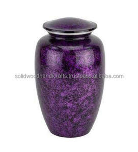 Urnas Funerarias Decorativas de Latón Hechas a Mano para Adultos, Urnas para Hombres y Mujeres, Urnas Funerarias de Alta Calidad - Product Image 3