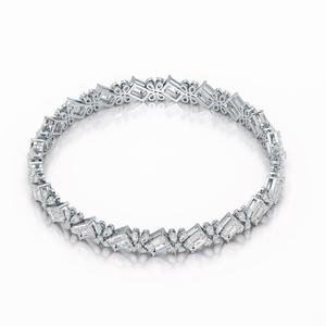 Pulsera de Plata con Diamantes Cultivados en Laboratorio para Mujer, Diseño Moderno, Diamantes en Forma de Pera Esmeralda, Color DEF, Claridad VVS/VS, 15 Gramos, 12.05 Quilates - Product Image 2