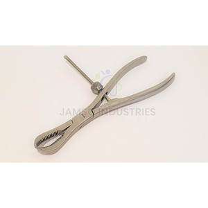 High Precision Bone Reduction Forceps Tool Designed For Reliable <b>Grip</b> And <b>Controlled</b> Bone Positioning - Product Image 3