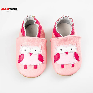 รองเท้าหนังเด็กระดับไฮเอนด์ พื้นนุ่ม ระบายอากาศได้ดี สวมใส่สบาย เหมาะสำหรับเด็กวัยหัดเดิน ทนทาน สวยงาม - Product Image 2