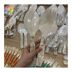 Juego de Cucharas de Concha de Nácar con Mango Largo para Bodas, Cucharas de Concha Hechas a Mano, Cucharas de Concha de Caracola, Cucharas para Caviar - Product Image 1