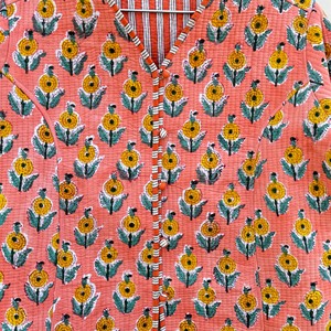 Customised <b>Women</b> Quilted Cotton <b>Jacket</b> Floral Print Full Sleeve V Neck <b>Spring</b> Outerwear - Product Image 6