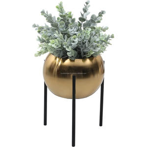 Maceta de Metal de diseño clásico con soporte, maceta con forma de bola de Color dorado, Ideal para salas de estar, decoraciones interiores y exteriores - Product Image 1
