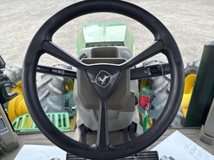 Tractor de Ruedas 4x4 de Gran Tamaño y Alta Resistencia 8R 340, Suministro al por Mayor de Calidad - Product Image 6