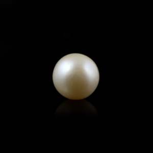 Handcrafted 5.2 Carat Loose Pearl Gemstone for Fine Jewelry - Product Image 2