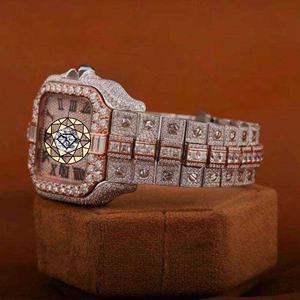นาฬิกาข้อมือ US Luxury Hip Hop รุ่นลิมิเต็ดอิดิชั่น  ตัวเรือนสี่เหลี่ยม ขนาด 46 มม.  วัสดุสแตนเลสสตีล  ประดับคริสตัลและเพชรเทียม  หน้าปัดควอตซ์  เป็นมิตรต่อสิ่งแวดล้อม - Product Image 2