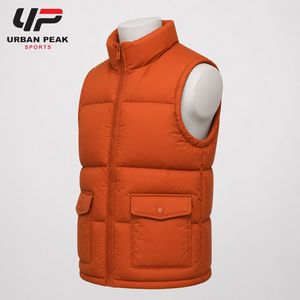 Gilet matelassé classique pour homme avec col montant, texture de tissu lisse et design rembourré chaud pour tenues par temps froid - Product Image 4