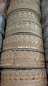 Bordure de dentelle brodée de luxe avec sequins pour sari de mariée, lehenga, dupatta, robe, vêtement, ruban décoratif à coudre - Product Image 3